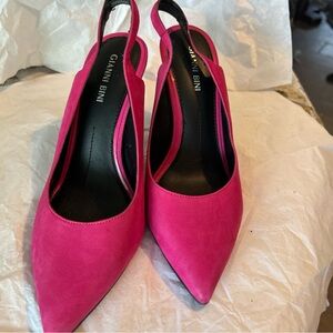 Gianni Bini Fuchsia Slingback Heels